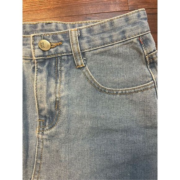 Wear jeans denim mini skirt size small - Picture 2 of 8